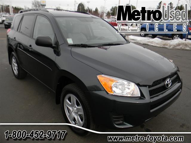 Toyota RAV4 2010 photo 2