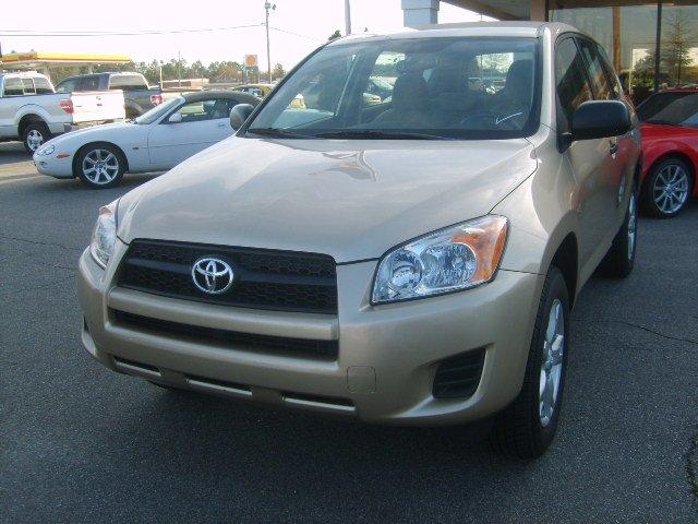Toyota RAV4 2010 photo 1