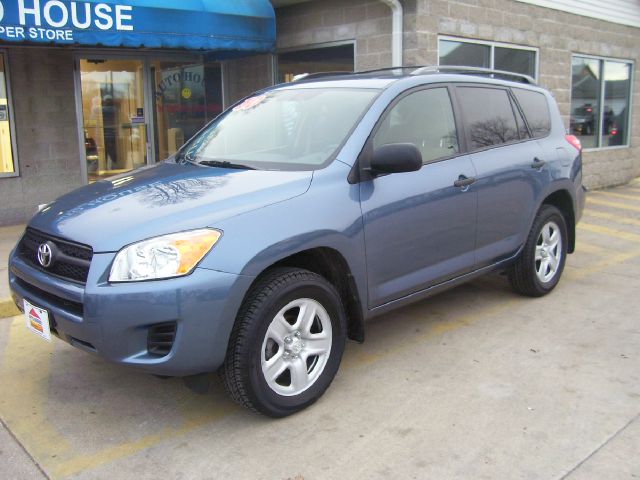 Toyota RAV4 2010 photo 1
