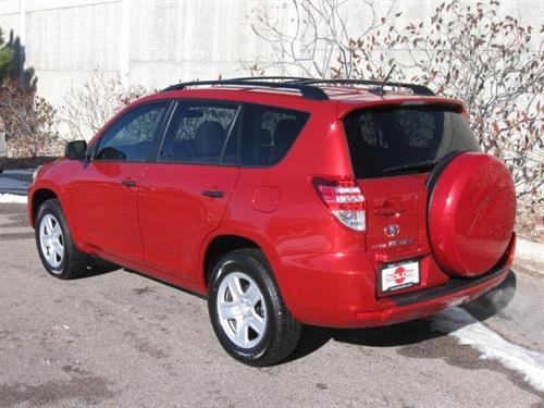 Toyota RAV4 2010 photo 2