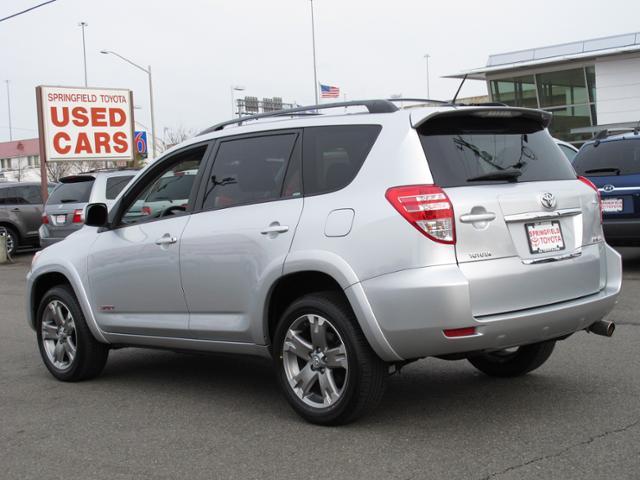 Toyota RAV4 2010 photo 4