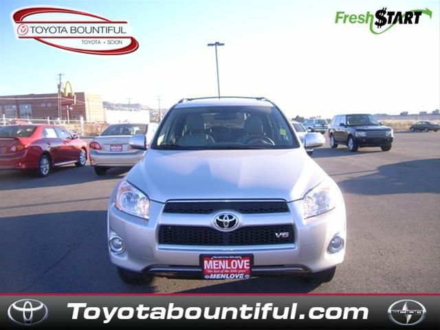 Toyota RAV4 Ext. Cab 6.5-ft. Bed 4WD Sport Utility