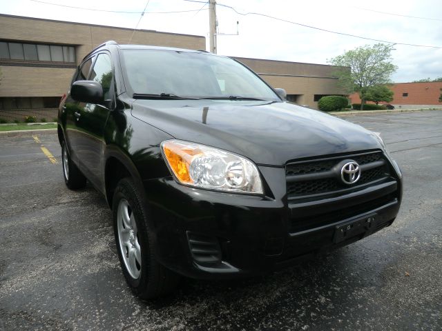 Toyota RAV4 2010 photo 2