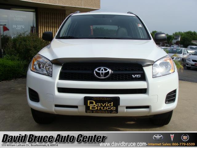 Toyota RAV4 2010 photo 2