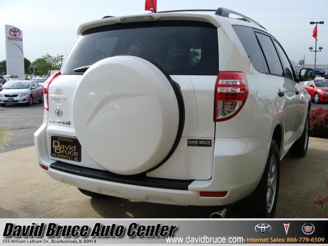 Toyota RAV4 2010 photo 4