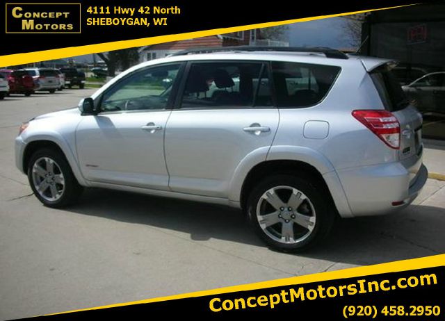 Toyota RAV4 2010 photo 4