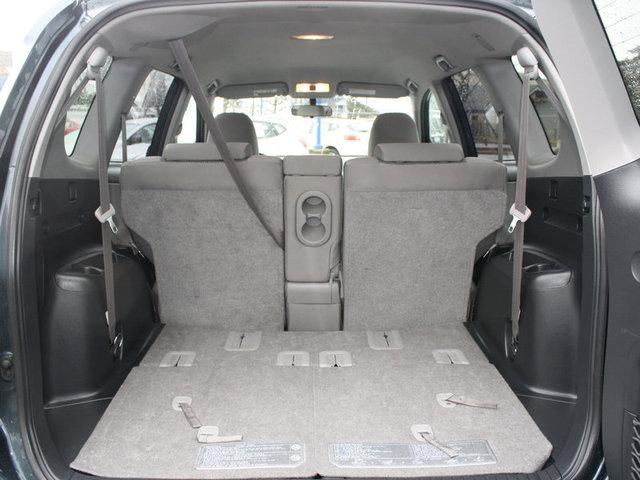 Toyota RAV4 2010 photo 3