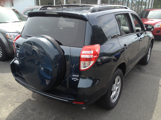 Toyota RAV4 2010 photo 8