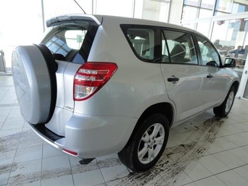 Toyota RAV4 2010 photo 3
