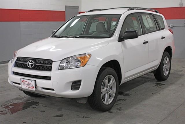 Toyota RAV4 2010 photo 1
