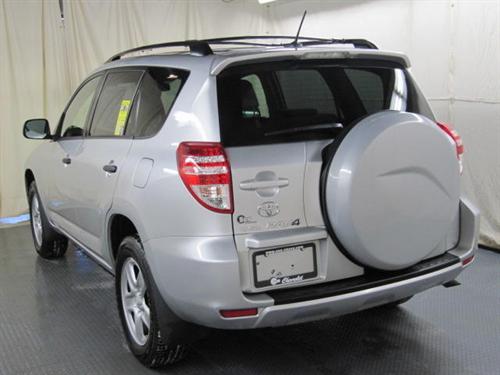 Toyota RAV4 2010 photo 4