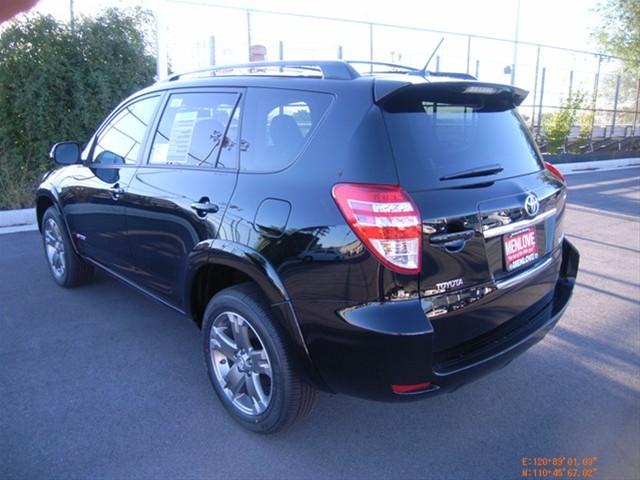 Toyota RAV4 LT1 Guaranteed 1000 Minimum Trade Allowance Sport Utility