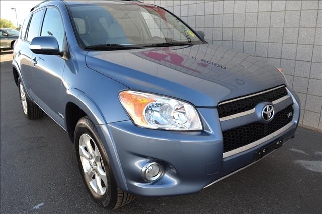 Toyota RAV4 2010 photo 1