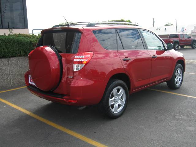 Toyota RAV4 2010 photo 3