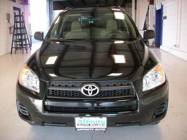 Toyota RAV4 2010 photo 1