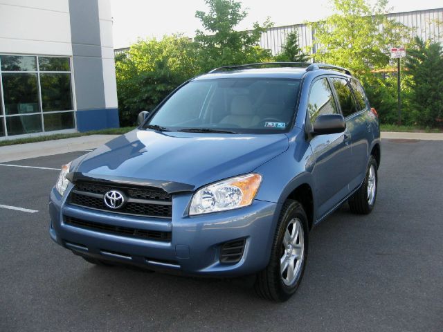 Toyota RAV4 2010 photo 3
