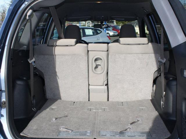 Toyota RAV4 2010 photo 3
