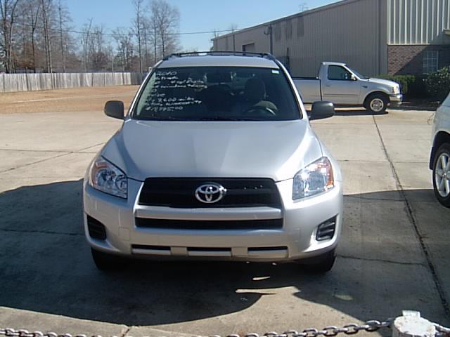 Toyota RAV4 2010 photo 4