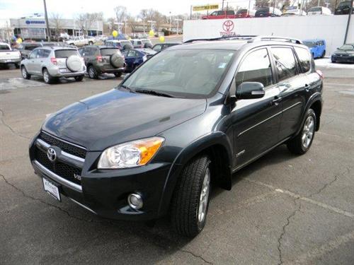 Toyota RAV4 2010 photo 2