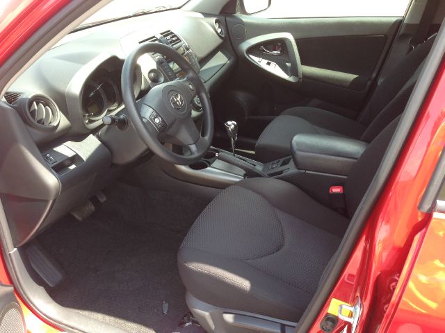 Toyota RAV4 W/t-tops SUV