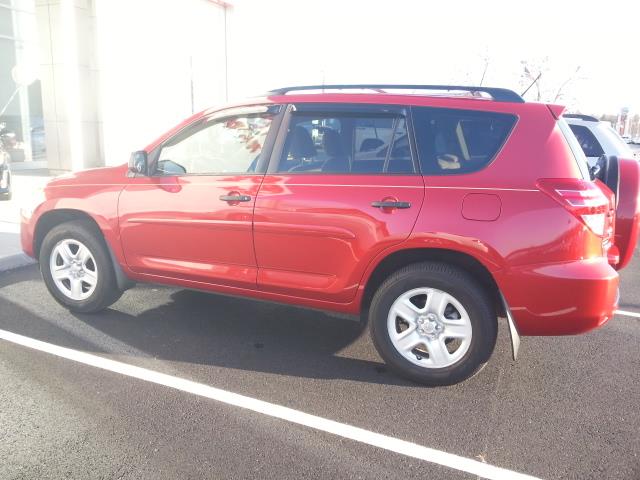 Toyota RAV4 2011 photo 3