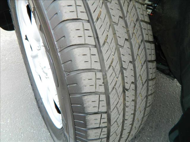 Toyota RAV4 2011 photo 2