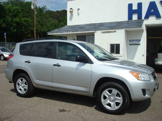 Toyota RAV4 2011 photo 2