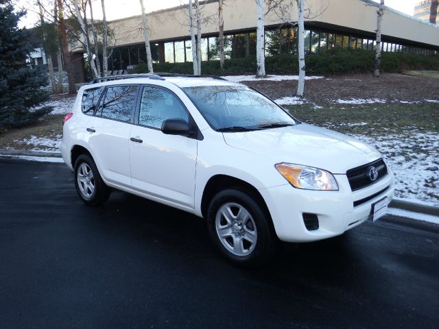 Toyota RAV4 2011 photo 3