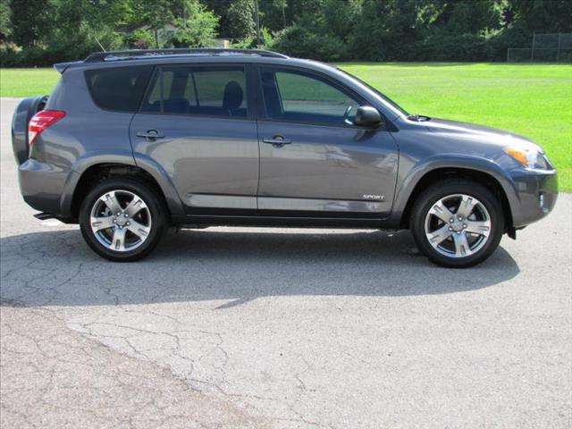 Toyota RAV4 2011 photo 3