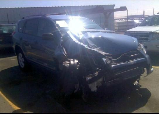 Toyota RAV4 2011 photo 4