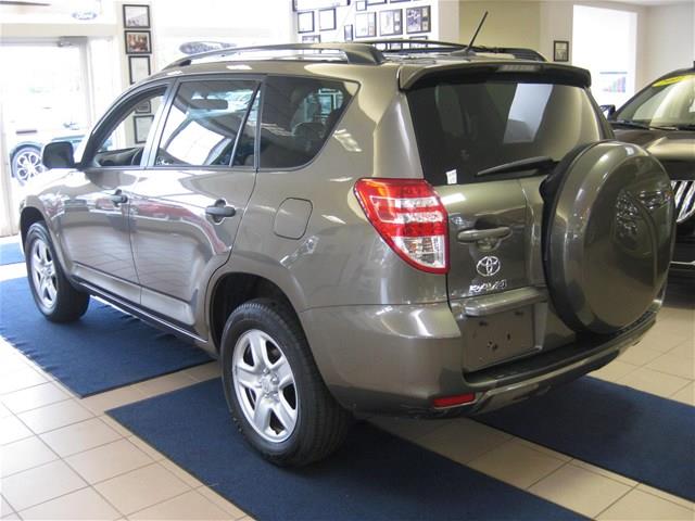 Toyota RAV4 2011 photo 20
