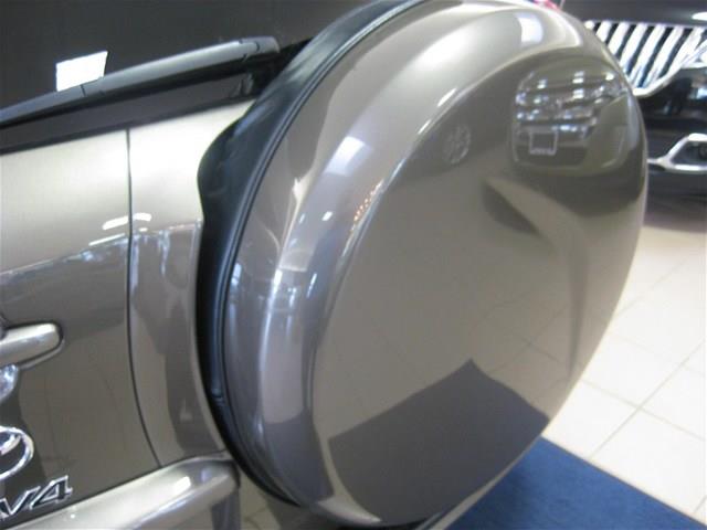 Toyota RAV4 2011 photo 6