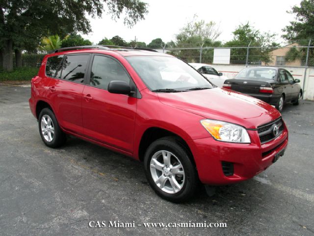 Toyota RAV4 2011 photo 1