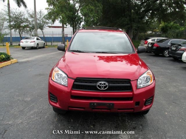 Toyota RAV4 2011 photo 3