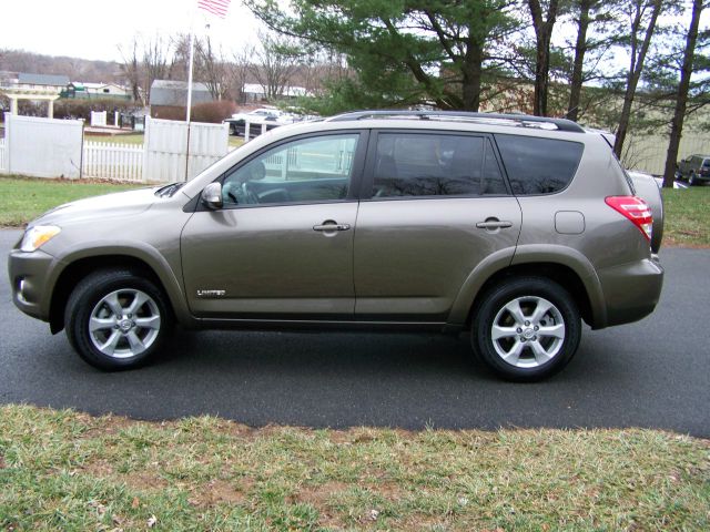 Toyota RAV4 2011 photo 4