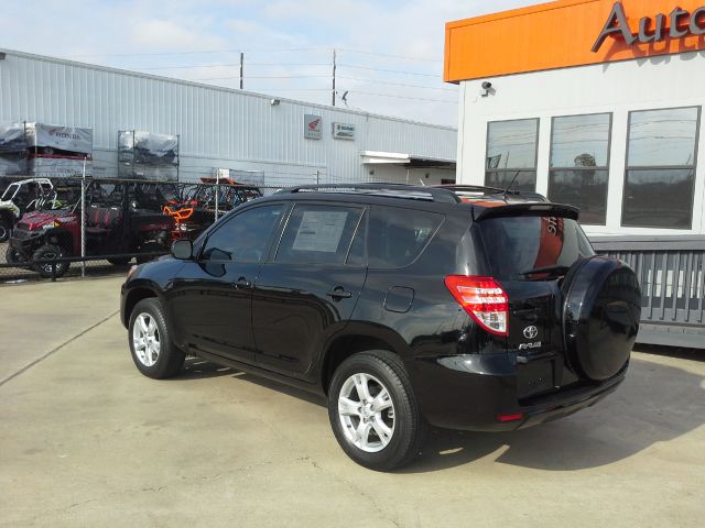 Toyota RAV4 2012 photo 4