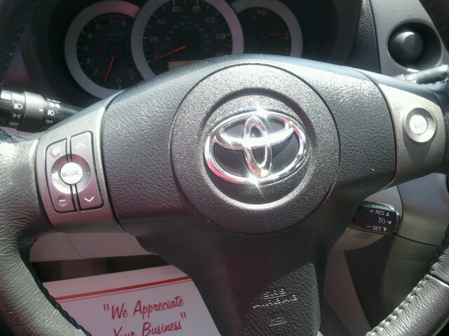 Toyota RAV4 2012 photo 0