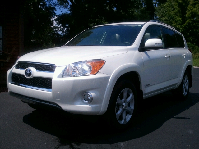 Toyota RAV4 2012 photo 3