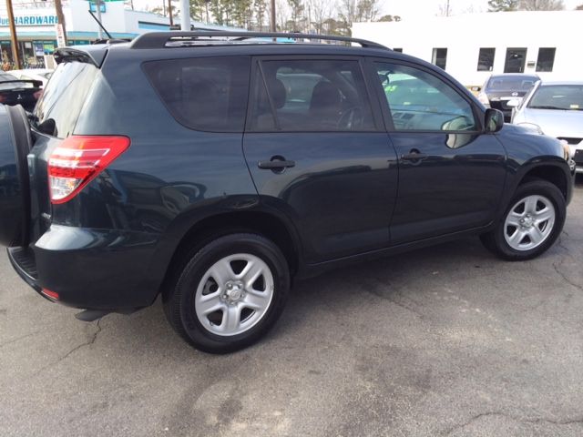Toyota RAV4 2012 photo 1