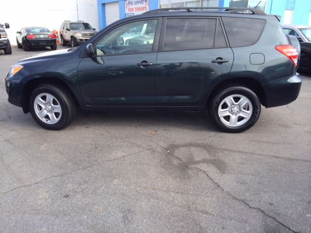 Toyota RAV4 2012 photo 3