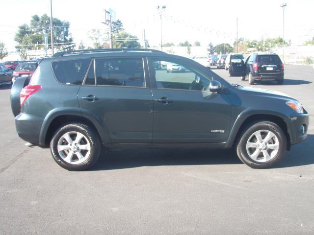 Toyota RAV4 2012 photo 4