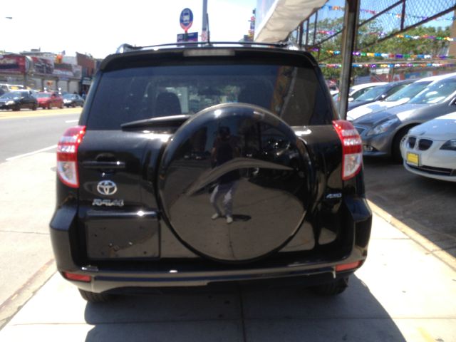 Toyota RAV4 2012 photo 1
