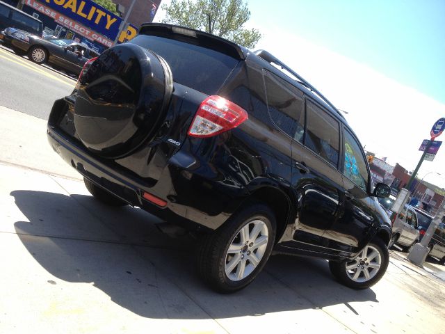 Toyota RAV4 2012 photo 3