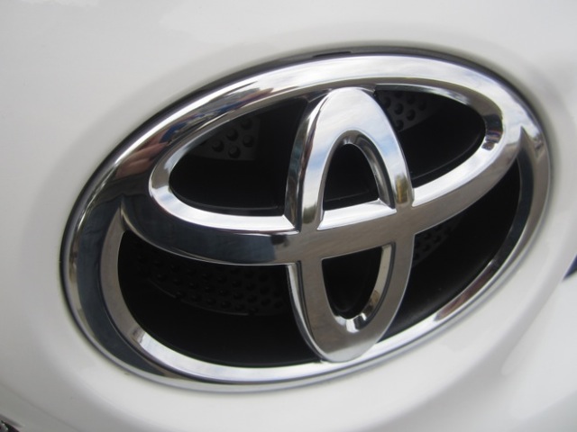 Toyota RAV4 2013 photo 4