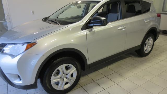 Toyota RAV4 2013 photo 3