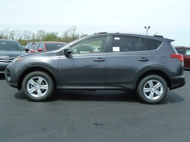 Toyota RAV4 2013 photo 3