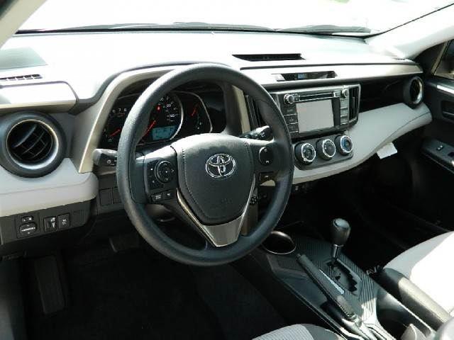 Toyota RAV4 2013 photo 3