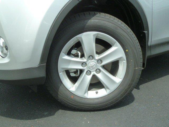 Toyota RAV4 2013 photo 1