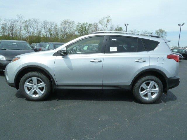 Toyota RAV4 2013 photo 4