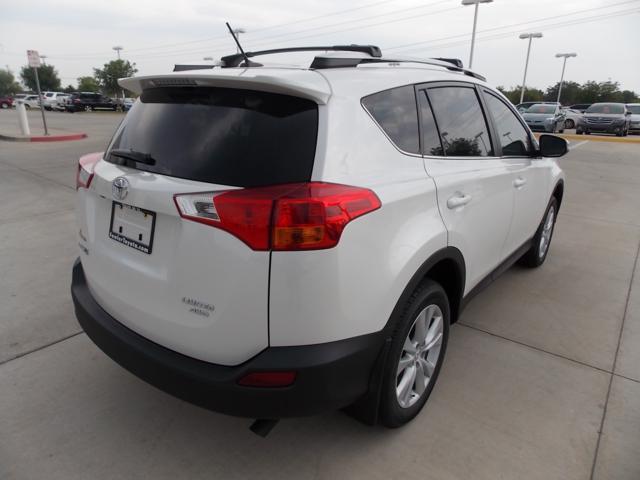 Toyota RAV4 2013 photo 1